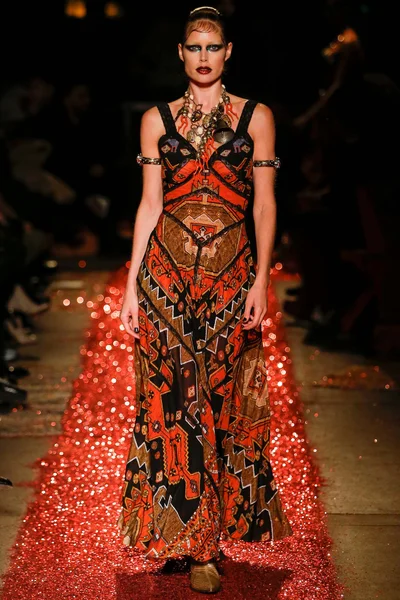 Look 51